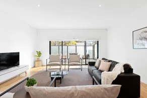 Domi Rentals The Chadstone Homes - Image 5