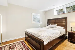 Family-Friendly 2BR|2Free P| Full Kitchen |Private - Image 3