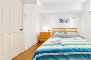 Family-Friendly 2BR|2Free P| Full Kitchen |Private - Image 4