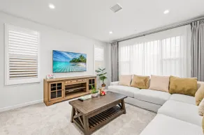 Modern Hilltop Villa 4 Suites/2 Living Rooms/2 Smart TVs/Office Space - Image 2