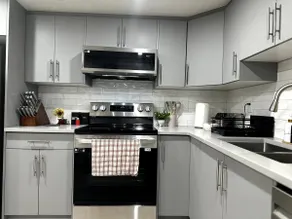 Entire guest suite in Calgary - Image 4