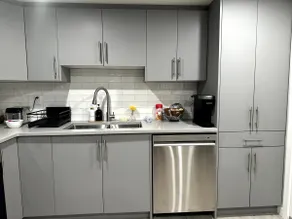 Entire guest suite in Calgary - Image 5