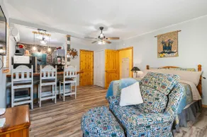 Peg’s Place - Image 4