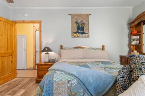 Peg’s Place - Image 2