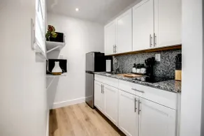 Casita Miami · Bright Modern Guest Studio - Image 3