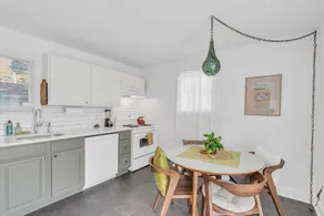 Asbury Park West End 2BR - Private Patio & Parking - Image 5