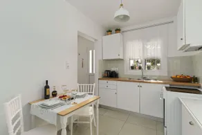 Relaxing House with Garden - Image 3