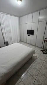 Central 200 sq. meter apartment - Image 2