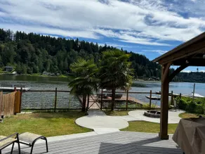 Cozy Waterfront Cabin on Ohop Lake - Image 5