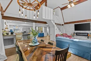 The Lake House - Image 4