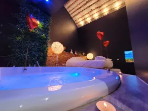 jacuzzi | center | majestic | station | options - Image 2