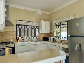Tamarin River Villa - Image 5