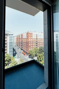 2H Living, Modern and Cozy Apartment. - Image 3