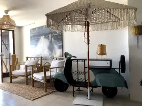 Elegant beachfront house - Image 3