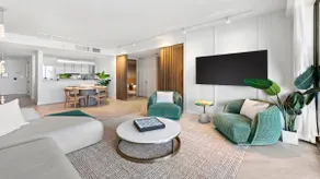 W South Beach Stunning 2Bedroom Luxury Design - Image 4