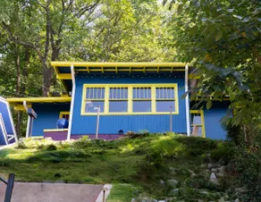 A house out of a storybook, cozy and unique - Image 3