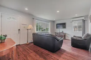 Cozy, central Santa Clara escape - Image 4