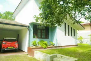 3 BR villa.sleeps 8. near highway.10 min Speedbay. - Image 5