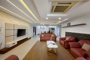 Bayview Retreat: Premium  Stay @Marine Drive Kochi - Image 2