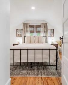 The Loft at The Saltwood Cottage - Image 2