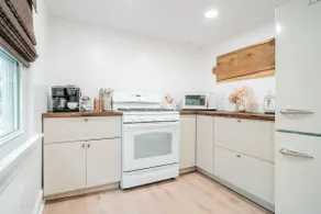 The Loft at The Saltwood Cottage - Image 5