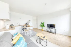 Bright 2-room: 4 people - 25 min drive to Paris - Image 3