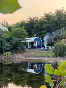 Waterfront Cabin In The Woods - Image 2