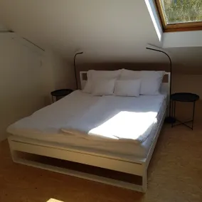 New attic apartment, with air conditioning, no elevator - Image 3