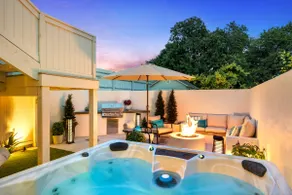The Aqua House-1BR-1BA HotTub+FirePit+Grill+EV - Image 5