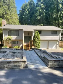 Entire guest suit in woodinville/Emerald Evergreen - Image 4
