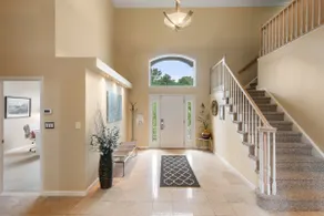 Sophia's Manor -Spacious/Quiet/Kid & Pet Friendly - Image 2