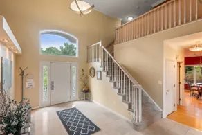 Sophia's Manor -Spacious/Quiet/Kid & Pet Friendly - Image 3
