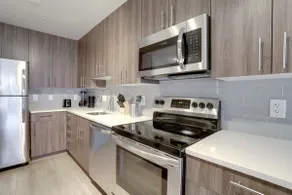 Stay in Style: Comfortable Apt w Premier Amenities - Image 3