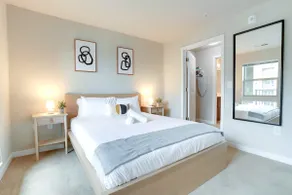 Stay in Style: Comfortable Apt w Premier Amenities - Image 2