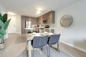 Stay in Style: Comfortable Apt w Premier Amenities - Image 5