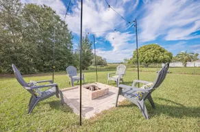 Weeki Wachee Pod - Image 4