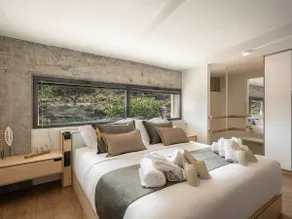 Elia | Luxury Pool Suite - Image 2