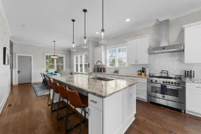 Traditional 4BR Craftsman, In DT Durham, Near Duke - Image 2