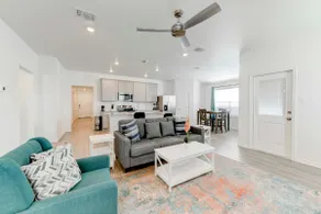 Spacious Gateway in Jarrell - Image 4