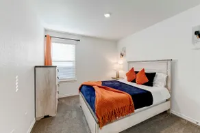 Spacious Gateway in Jarrell - Image 3