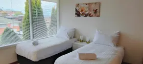 Sunny garden house -10 minutes to CBD,Luxury villa - Image 5