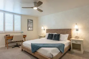 Stunning Bay View Condo | Top Floor with AC - Image 4