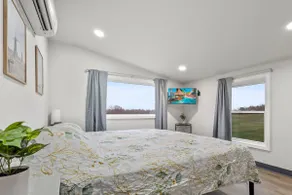 8BR Private Barndominium Getaway + Near Liberty - Image 3