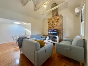 sunlit 4 bedroom house 10 min to Sydney CBD - Image 2