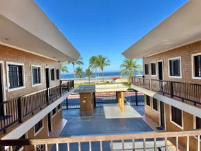 Beachfront apartment with private barbecue - Image 2