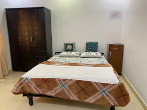 SRT HOMELY STAY WITH All AMENITIES - Image 3