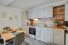Luxury Design Altstadt Suite - 3BR & Free Parking by HERO HOMES Graz - Image 3