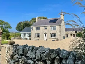 Restored Wild Atlantic Way Farmhouse with sea view - Image 3