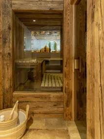 Chalet Annabelle with fireplace, hot tub and sauna - Image 5