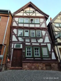 Ground floor apartment / car parking / old town - Image 2
